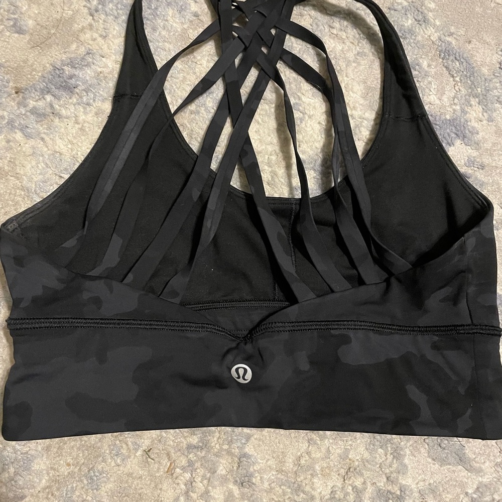 Lululemon bra - Picture 2 of 2